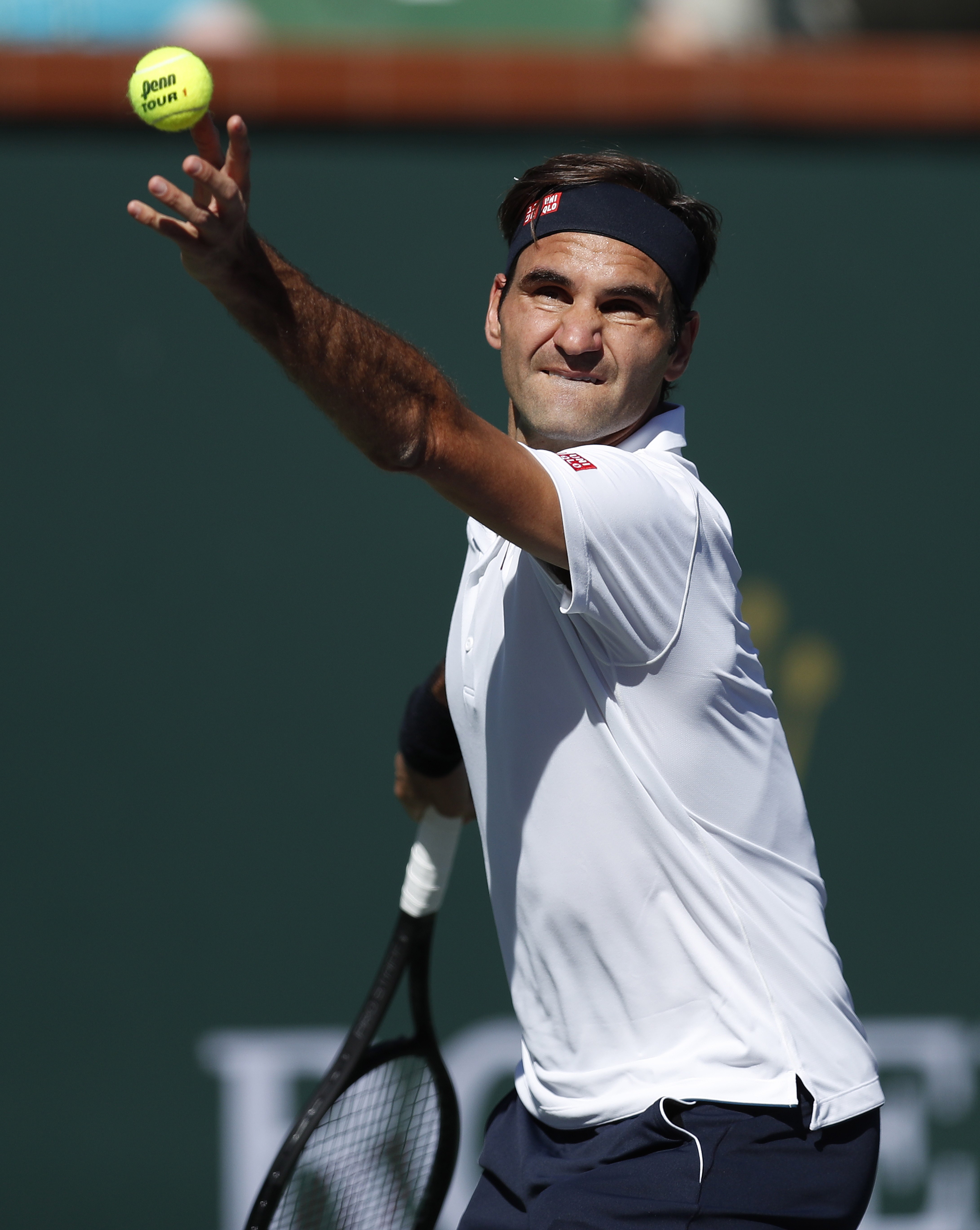 爱游戏体育-费德勒迎来二十赛季高光表现，篮网球迷沸腾！的简单介绍